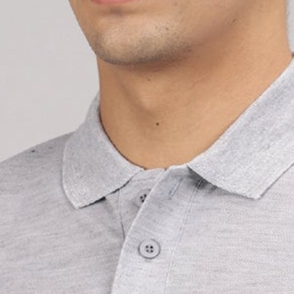 GC B007 Spun Pique Matty Polo T-Shirt – Grey Melange – Collar Detail